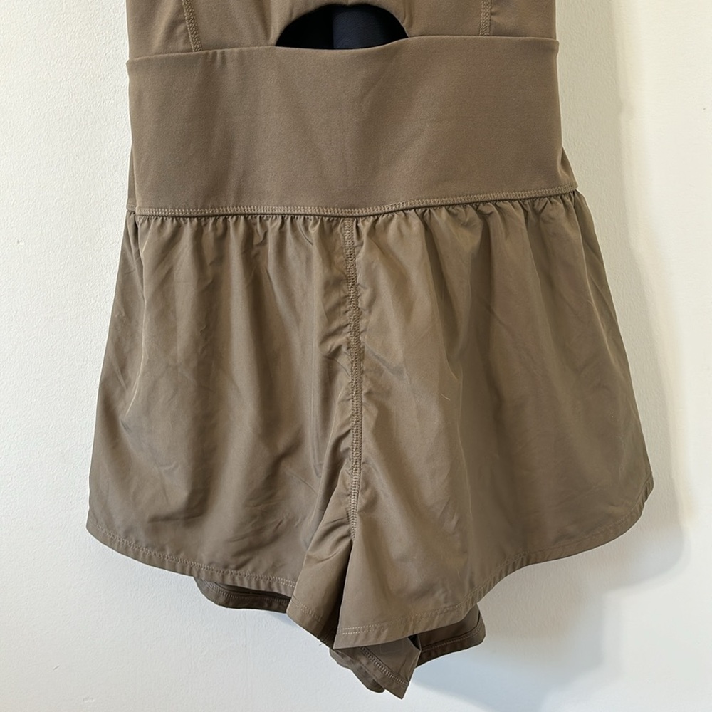 Free People Righteous Runsie in Tea Leaves Size Large NWOT - Picture 4 of 12